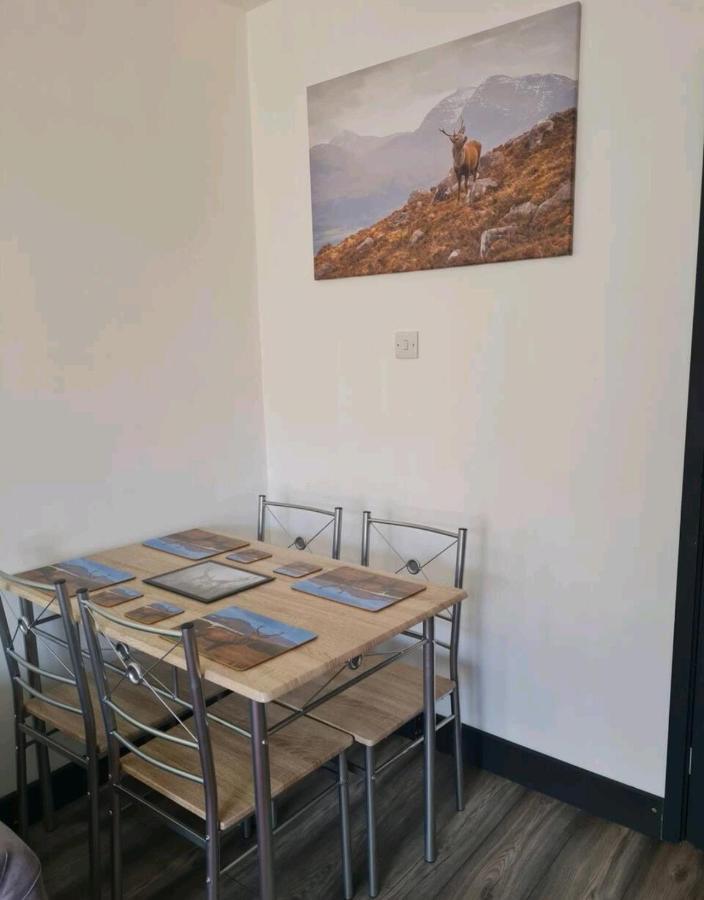 Charming 1-Bed Apartment In Peebles Luaran gambar